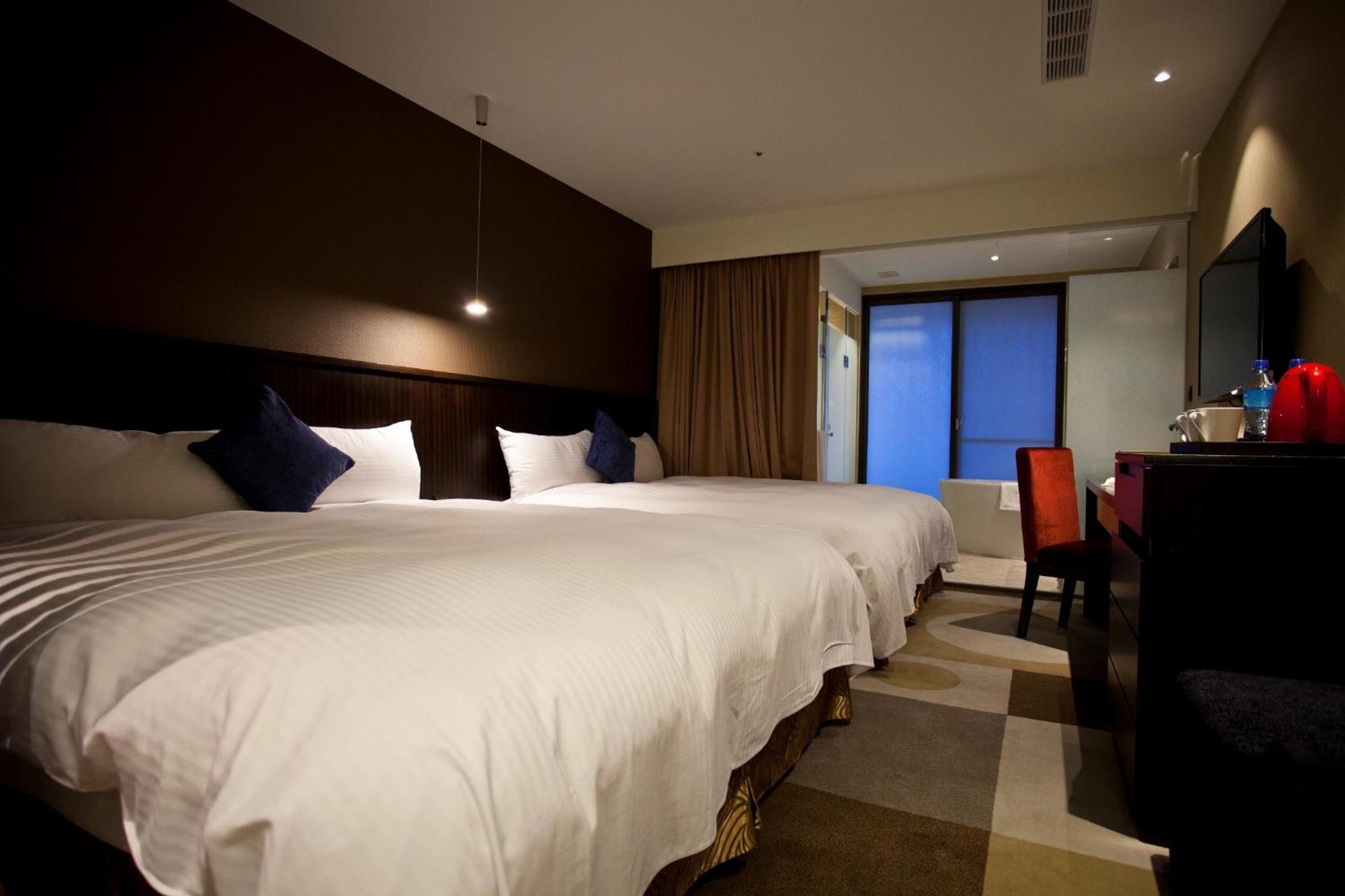 In Sky Hotel Taichung Room photo
