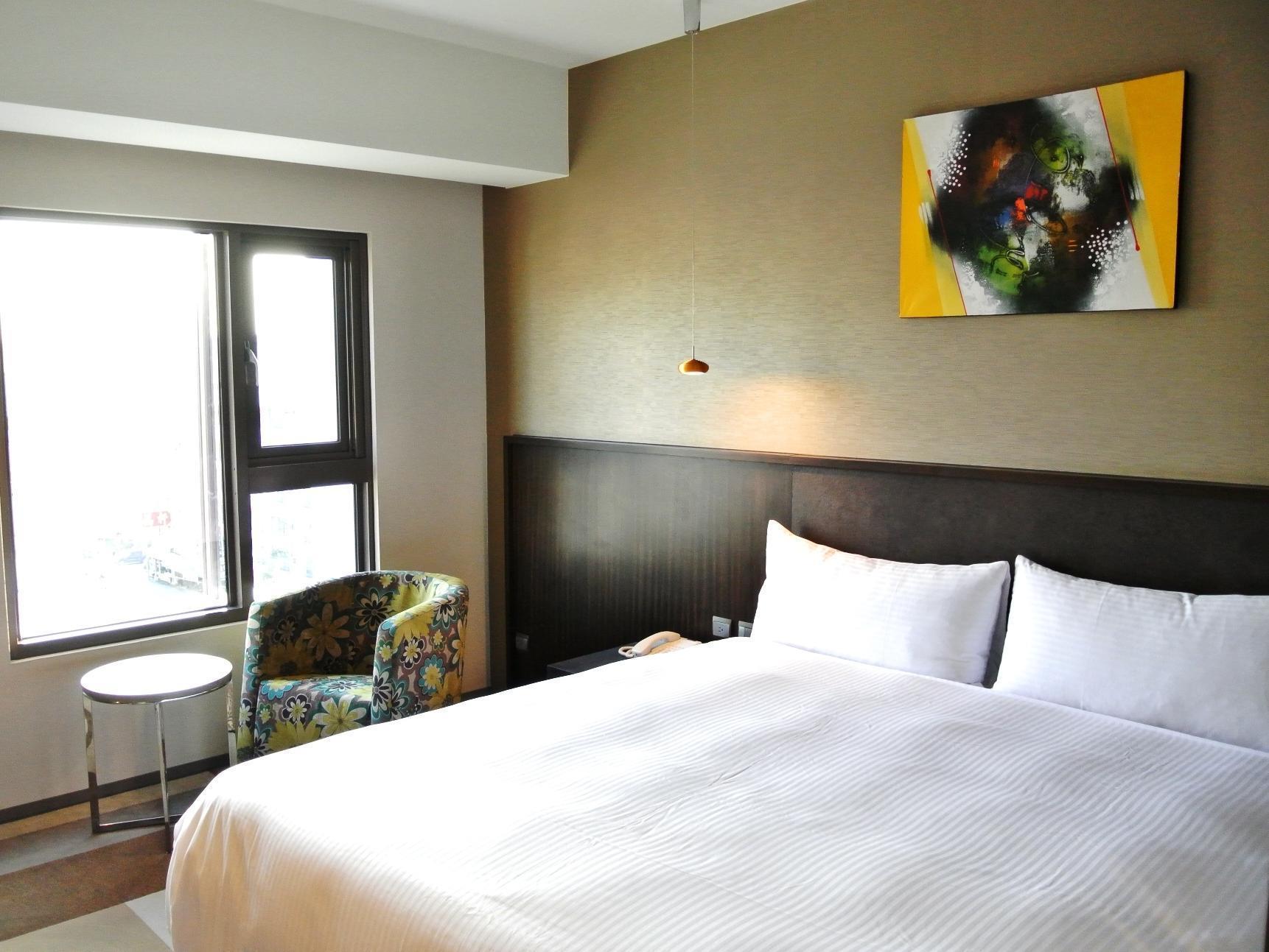 In Sky Hotel Taichung Exterior photo